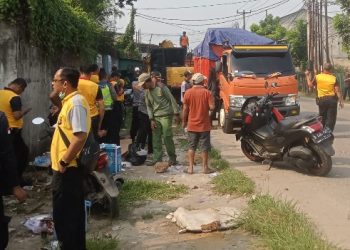 Polsek Cikarang Barat Gerebek Sampah Jalan Perjuangan