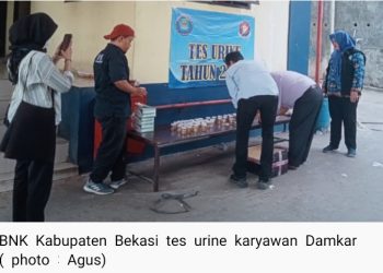 Seratus Karyawan Damkar Dites Urine