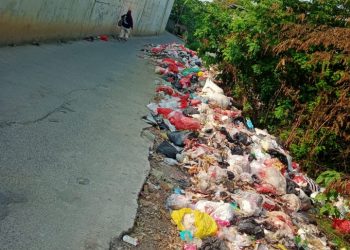 Sampah Liar di Bantaran Kali CBL Dikeluhkan Warga