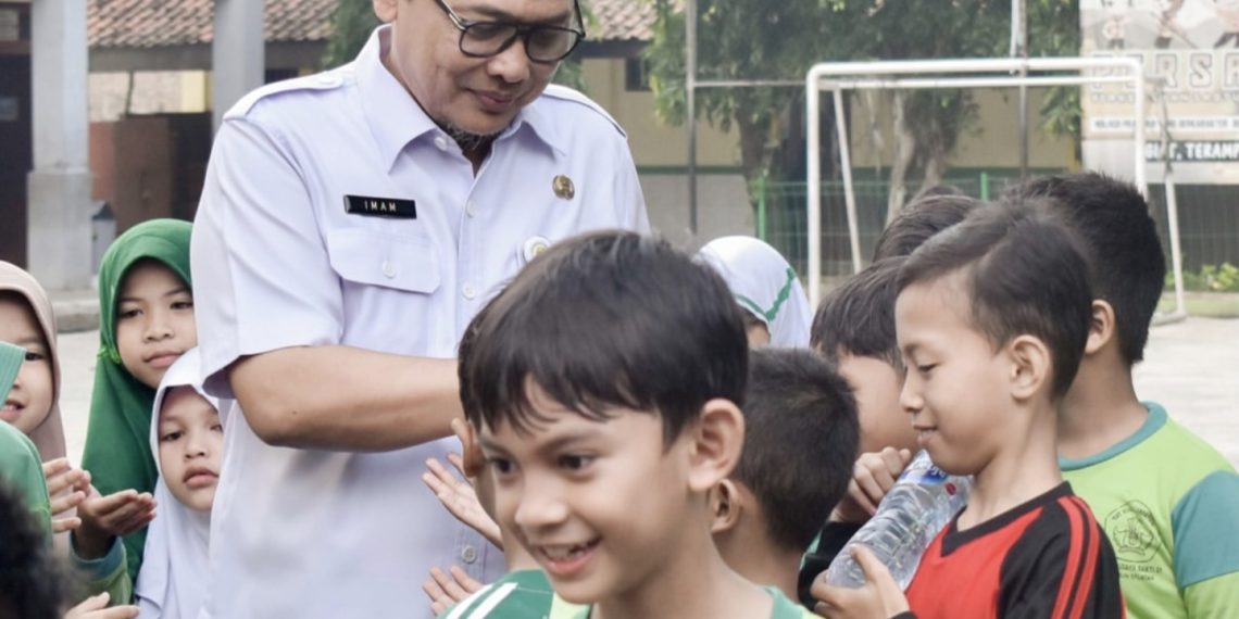 Tekankan Standar Mutu, Dinas Pendidikan Kabupaten Bekasi Turun Langsung ke Sekolah: Monitoring Hingga Refleksi Pelayanan