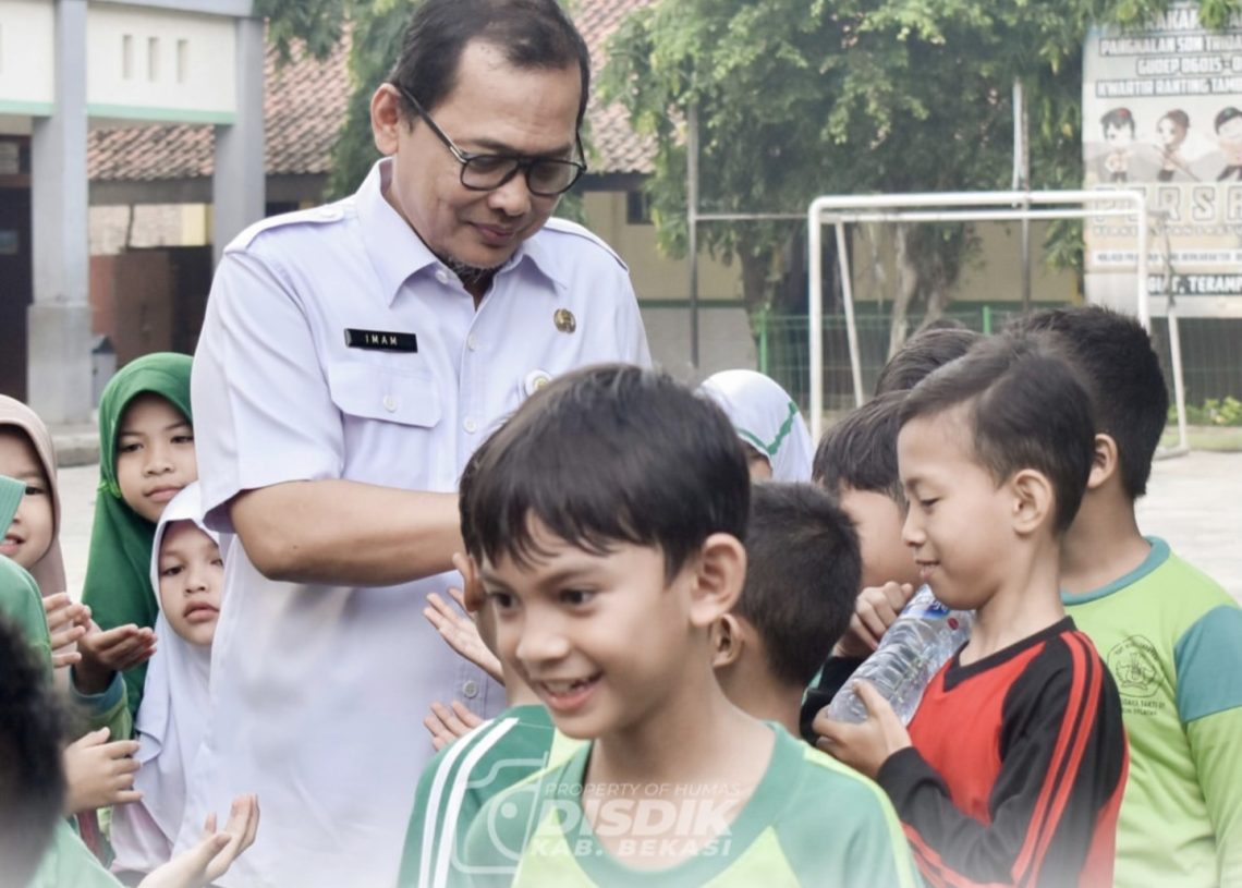 Tekankan Standar Mutu, Dinas Pendidikan Kabupaten Bekasi Turun Langsung ke Sekolah: Monitoring Hingga Refleksi Pelayanan