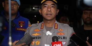 Cegah Kejahatan Jalanan, Polres Jakbar Intensifkan Patroli dan Operasi Kepolisian, 4 Orang Bawa Sabu dan Obat Terlarang