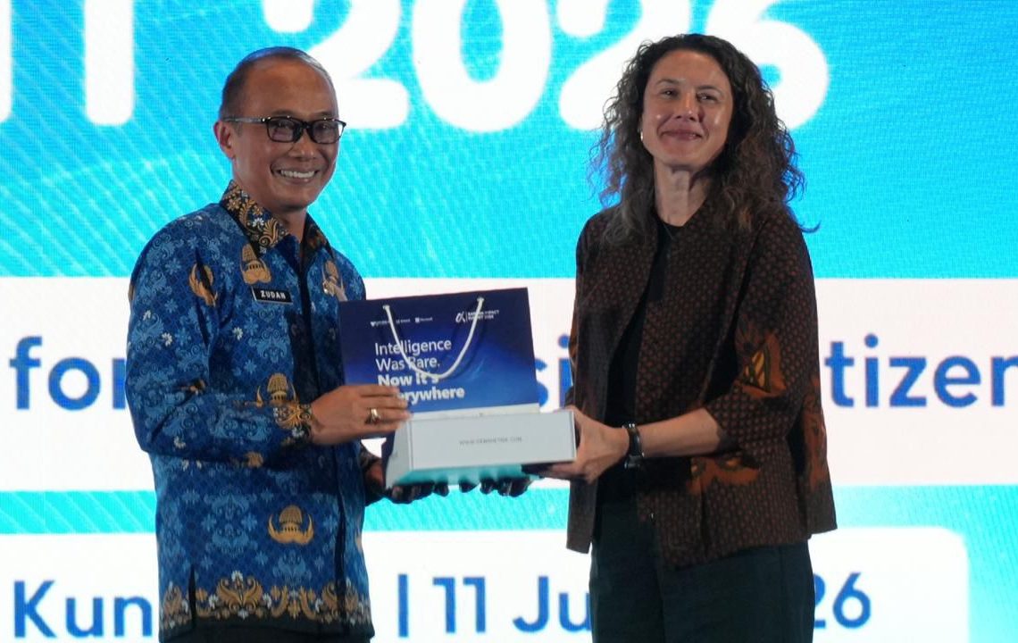 Prof. Zudan: BKN & Microsoft Indonesia Bekerja Sama Latih 145 ribu ASN  Hadapi Era AI