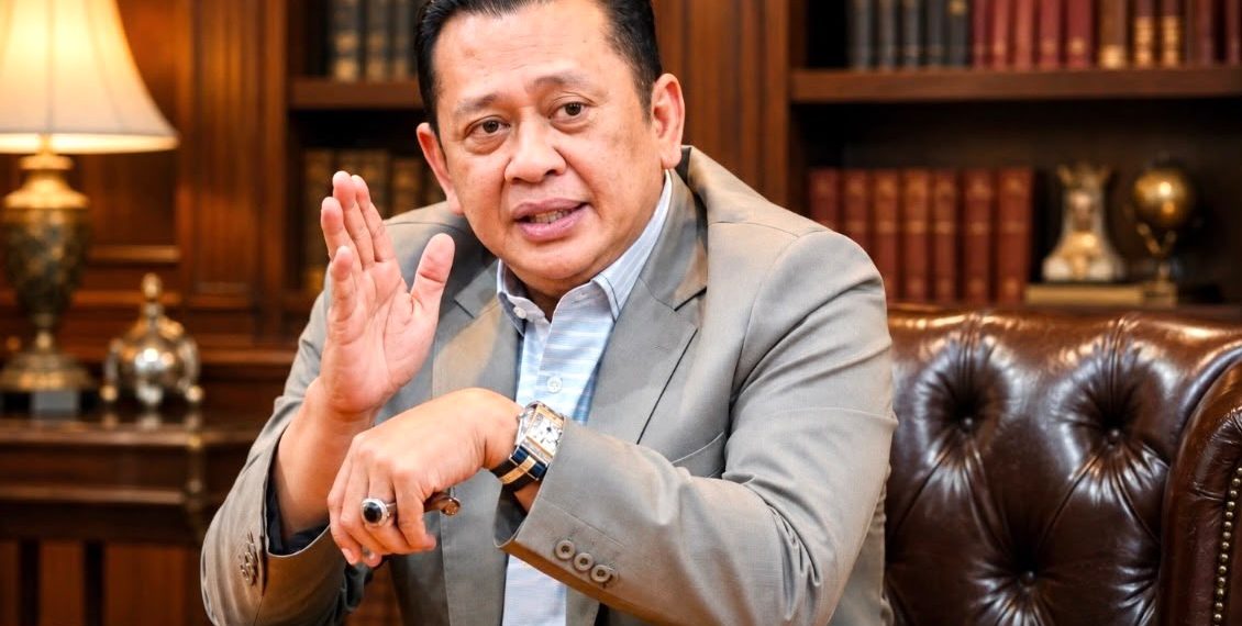 Kesejahteraan dan Pembaruan Kompetensi Guru, Tantangan Riel Dunia Pendidikan