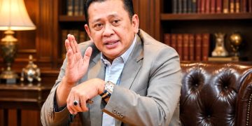 Kesejahteraan dan Pembaruan Kompetensi Guru, Tantangan Riel Dunia Pendidikan