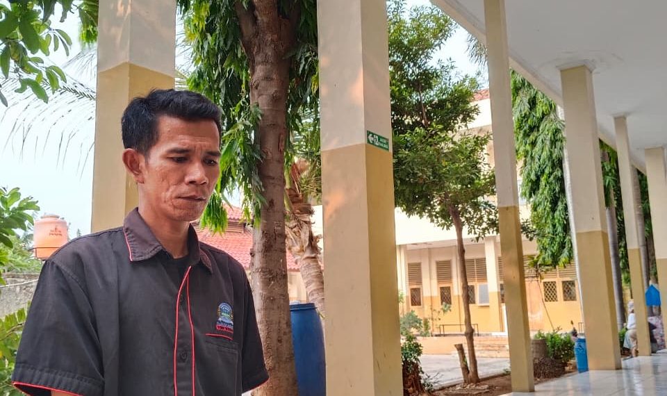 Dari Kolam Lele, Madun Menanam Mimpi Wirausaha di Hati Siswa