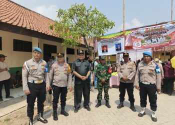 Mirtono Turun Gunung Kawal Pilkades Cabangbungin, Demokrasi Desa Berjalan Kondusif